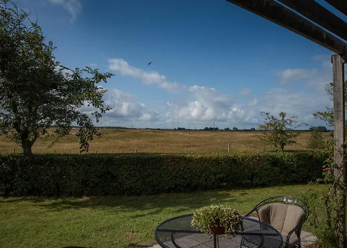 Theijwerck - Not Intended For Company Or Work-related בית נופש *